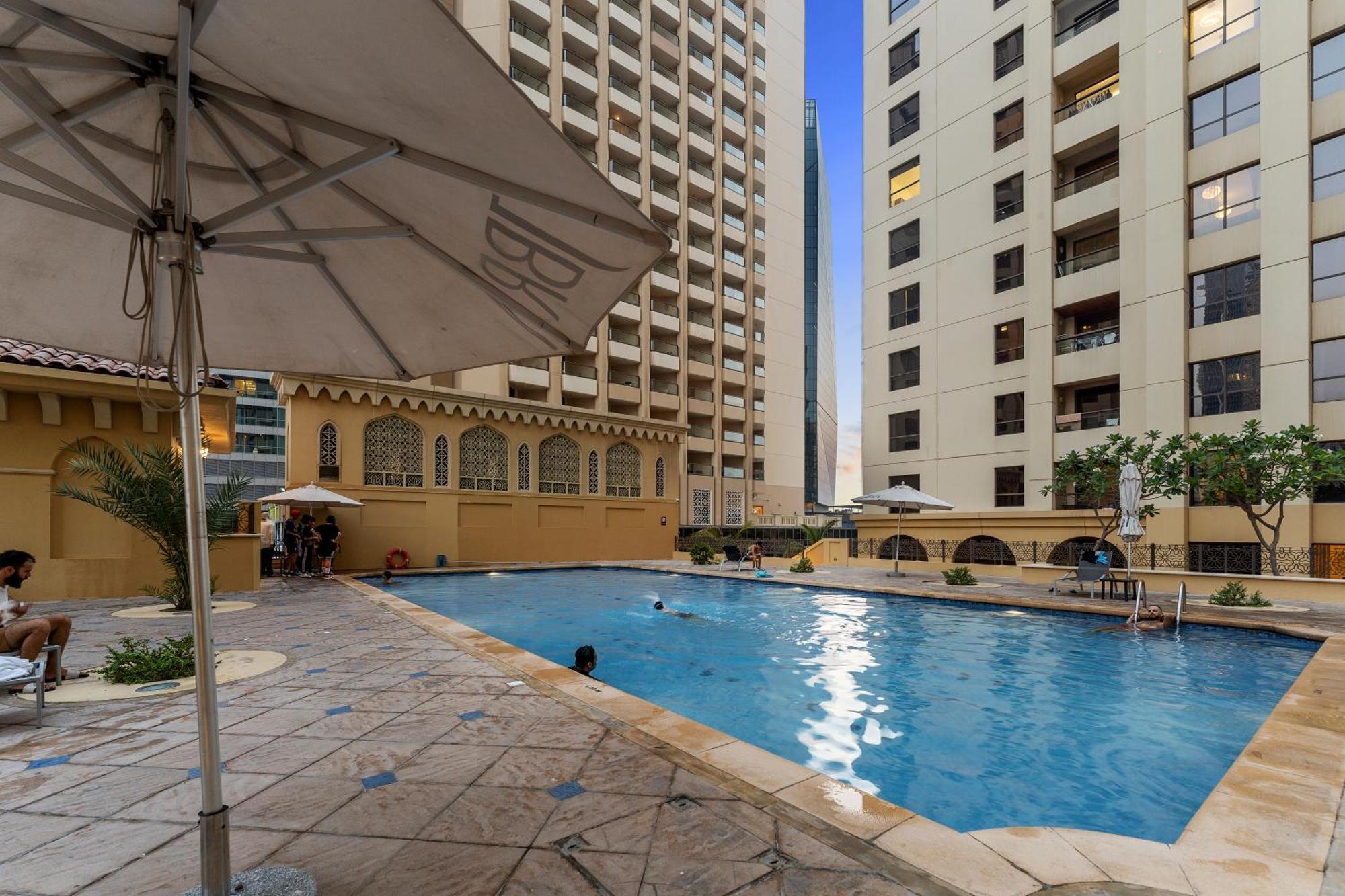 Jumeirah Beach Residents, Free Parking 迪拜 外观 照片